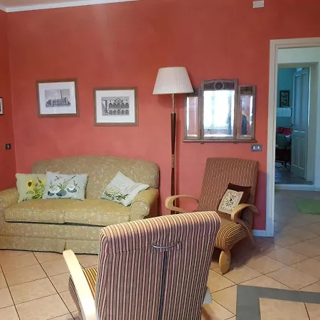 Апартаменты Ca Balossa Charming House And Garden - Tremezzina Di Como, Overlooking Bellagio And Balbianello *