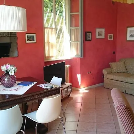 Апартаменты Ca Balossa Charming House And Garden - Tremezzina Di Como, Overlooking Bellagio And Balbianello *