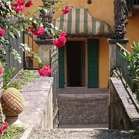 Апартаменты Ca Balossa Charming House And Garden - Tremezzina Di Como, Overlooking Bellagio And Balbianello Меццегра