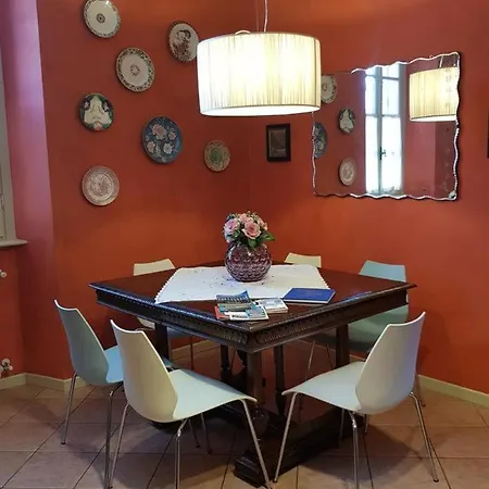 Апартаменты Ca Balossa Charming House And Garden - Tremezzina Di Como, Overlooking Bellagio And Balbianello Меццегра